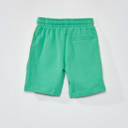 Short de sport avec bandes sur les côtés - Vert