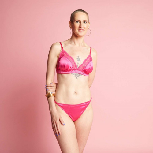 Soutien-gorge triangle en dentelle et satiné - Rose