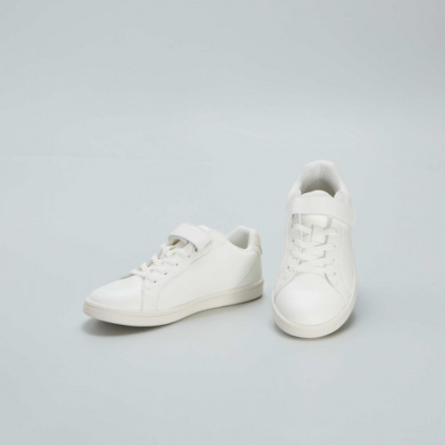 Baskets basse classique - Blanc