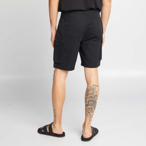 Short chino avec poches sur les côtés - Noir