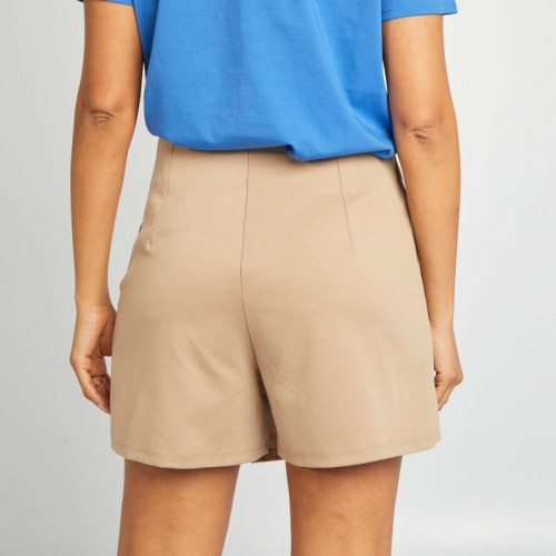 Jupe short à bouton - Beige