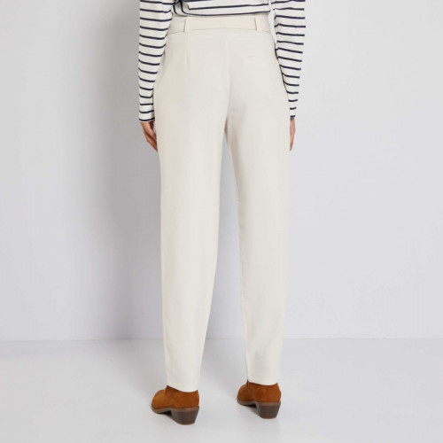 Pantalon carotte avec ceinture - Blanc calcaire