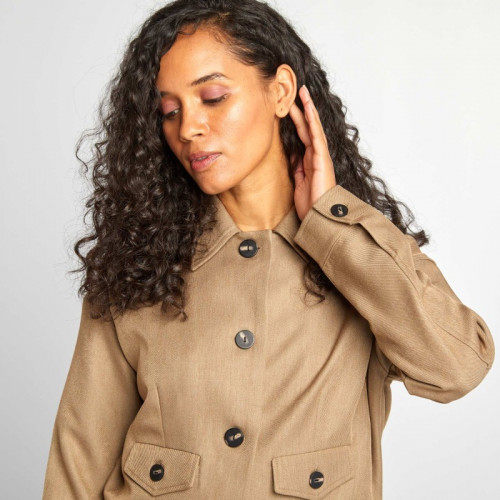 Veste courte à boutons - Beige